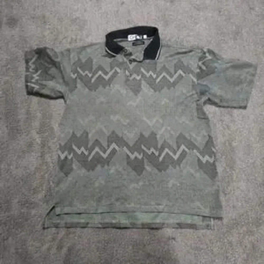 Kids Green Patterned Polo Shirt with Black Collar - Picture 1 of 7